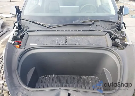 2023 Tesla Model Y Rwd from USA, damaged, VIN 7SAYGDED0PF960208